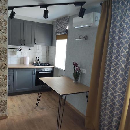 Potal Apartment เครเมนชุก ภายนอก รูปภาพ